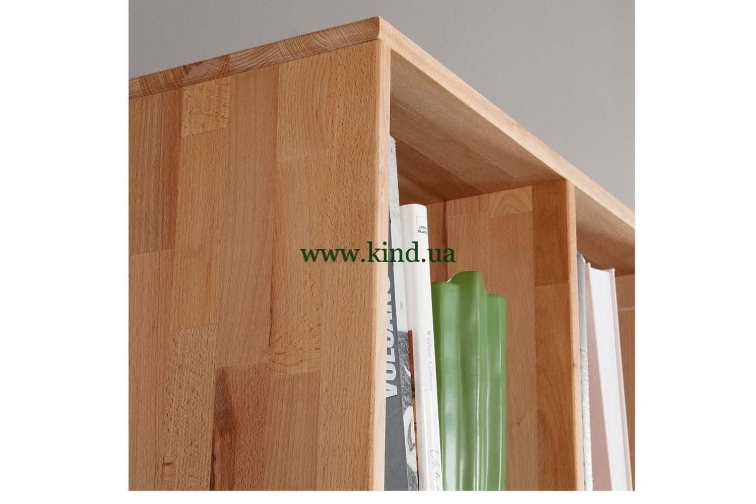 derevyannaya_polochka_dlya_knig