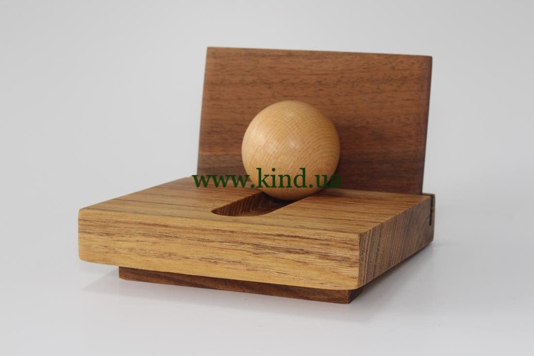 podstavka_dlya_vizitnykh_kartochek