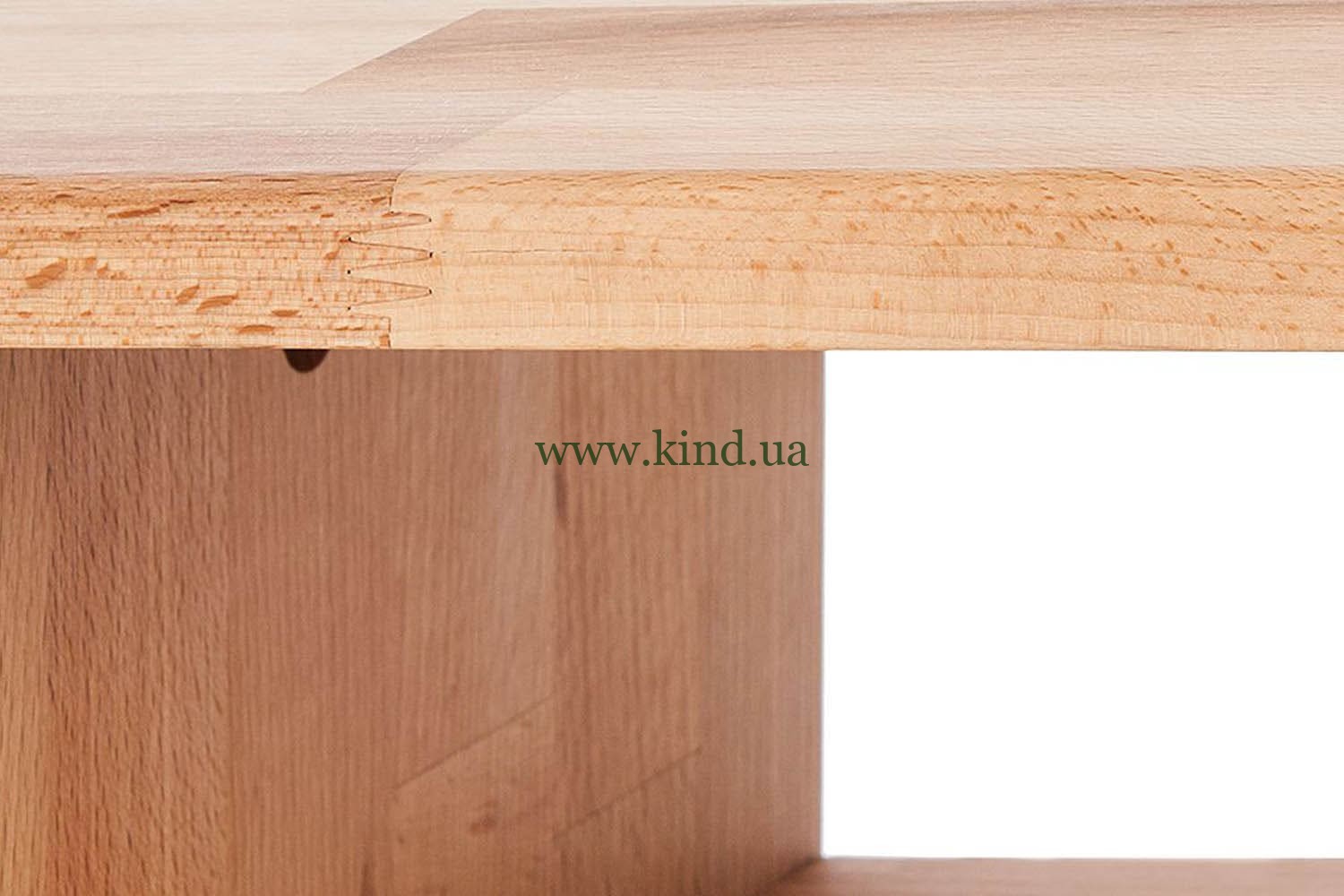 тумбочка из бука