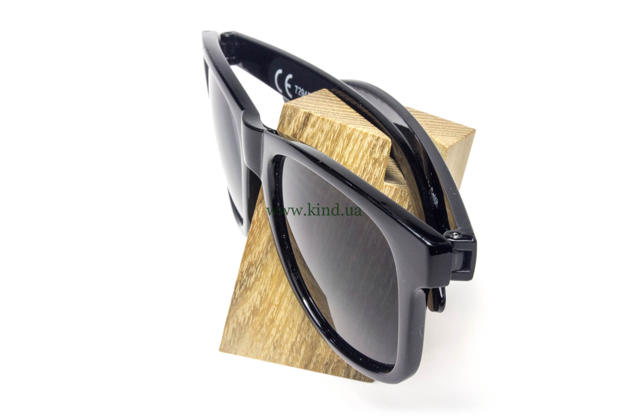 подставка для очков деревянная