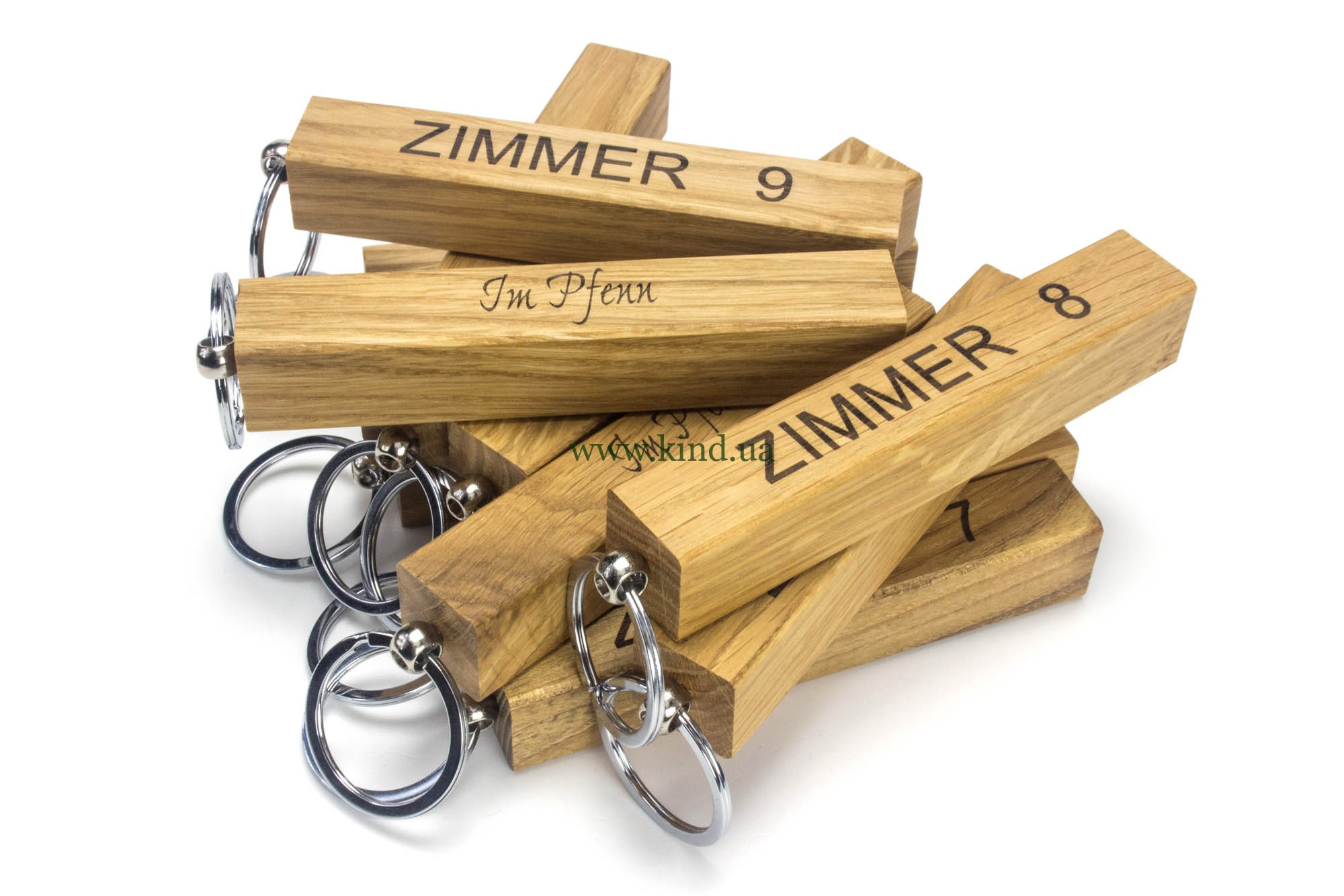 Большой брелок для хостелов