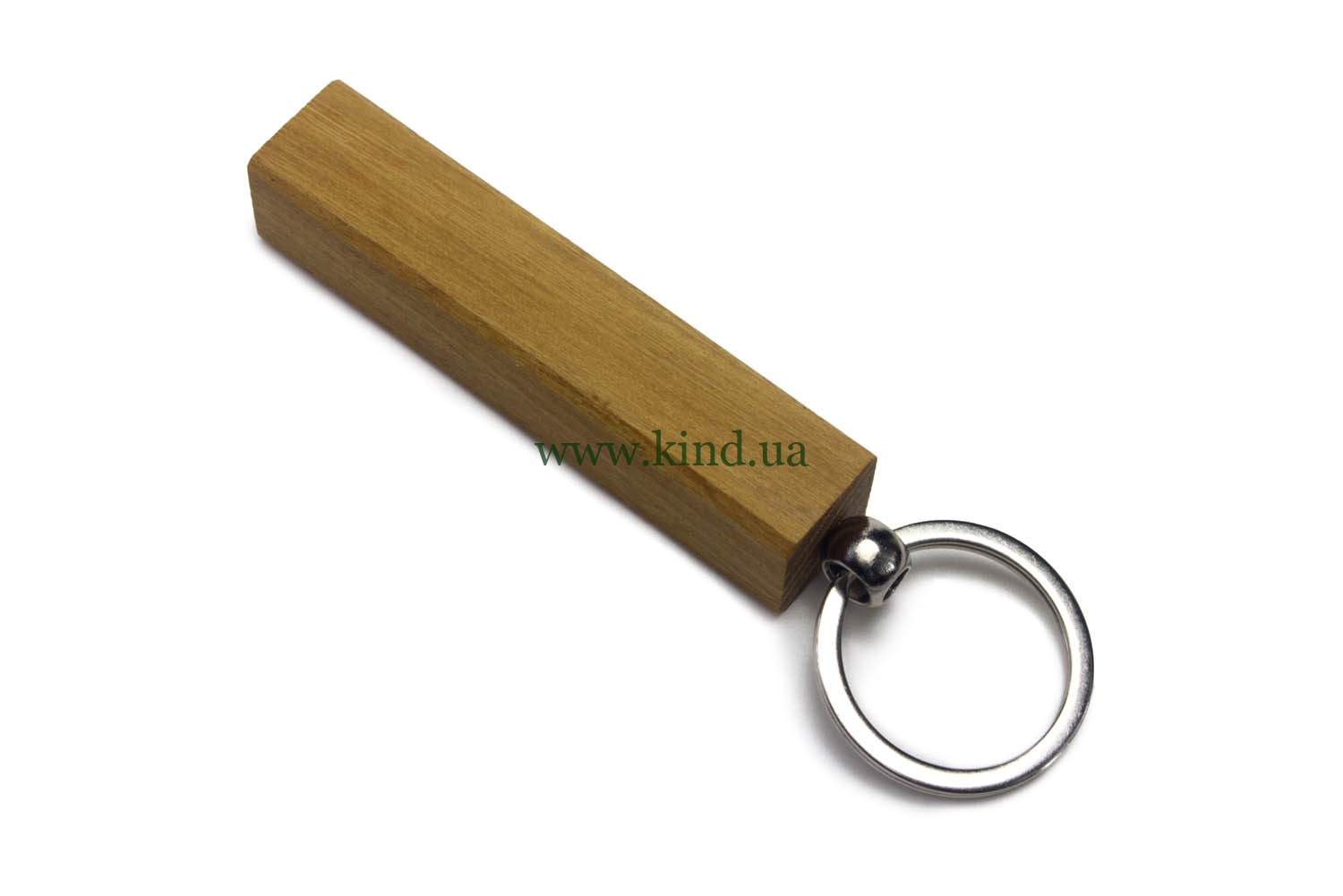 деревянный брелок из акации